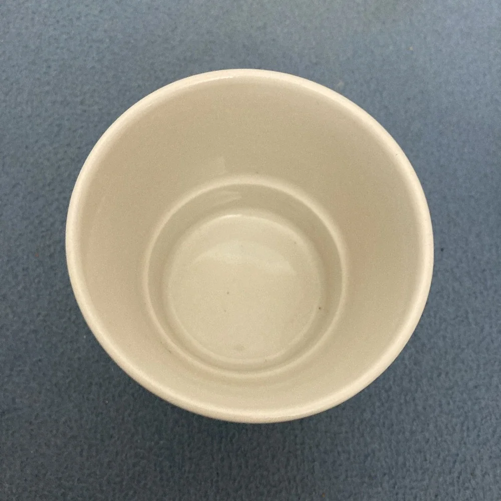 IKEA White 4